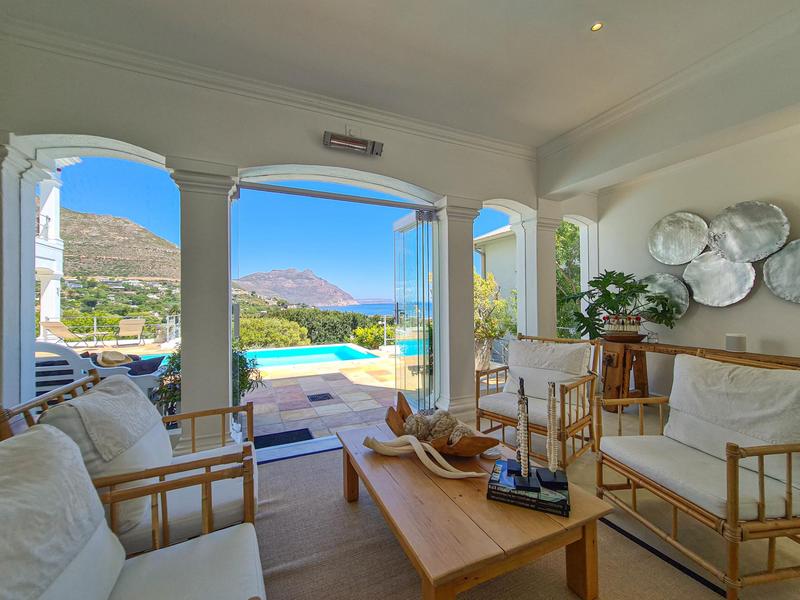 To Let 4 Bedroom Property for Rent in Hout Bay Western Cape